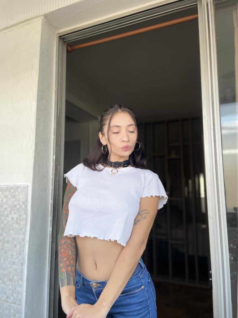 Chica busca chico en Ibiza: 