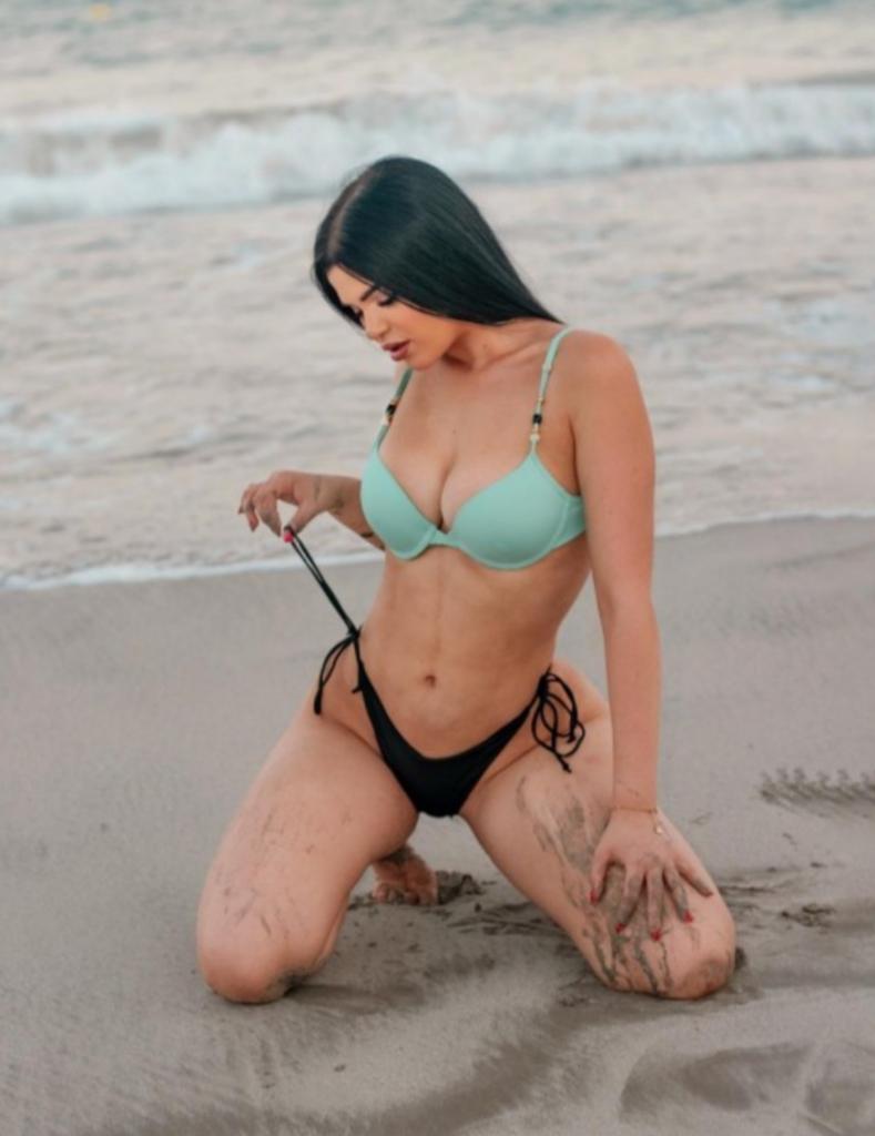 662057573: Chica busca chico en Zaragoza