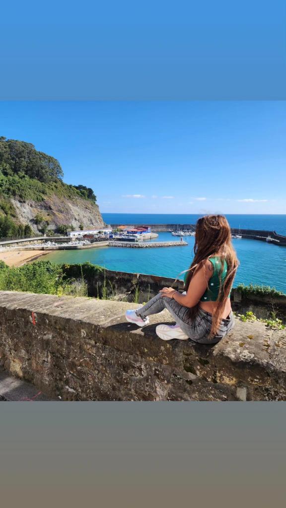 Chica busca chico en Asturias: 