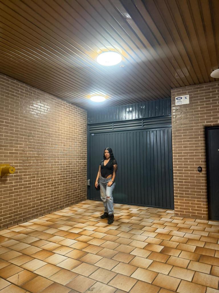 743026293: Chica busca chico en Alicante