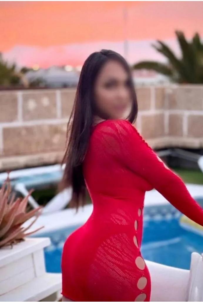 Chica busca chico en Tenerife: Chica busca chico
