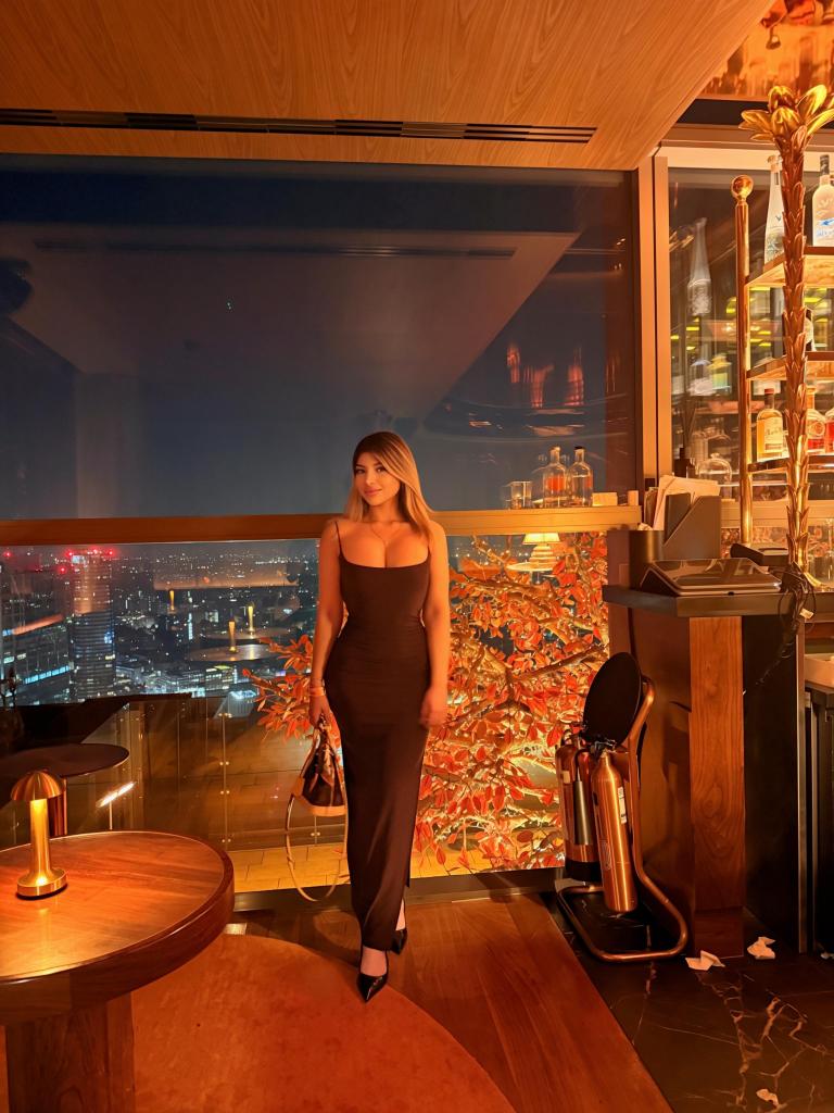 Chica busca chico en Barcelona: 