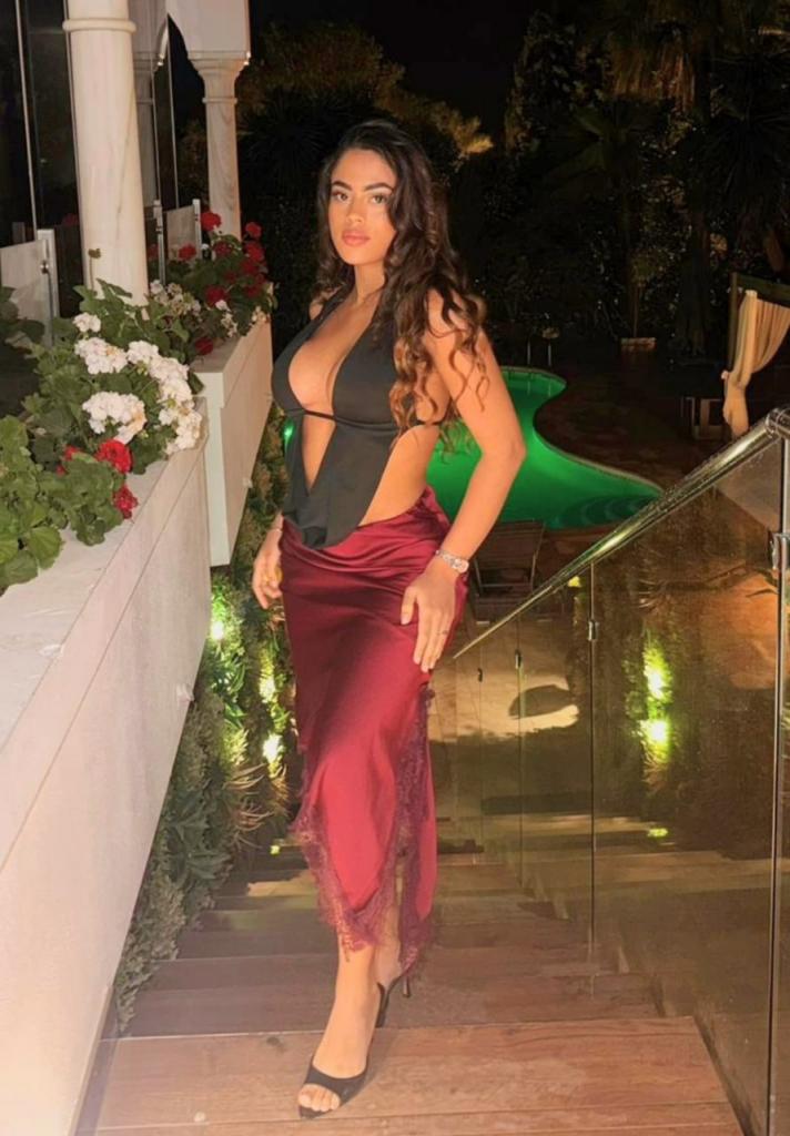 Chica busca chico en Mallorca: 