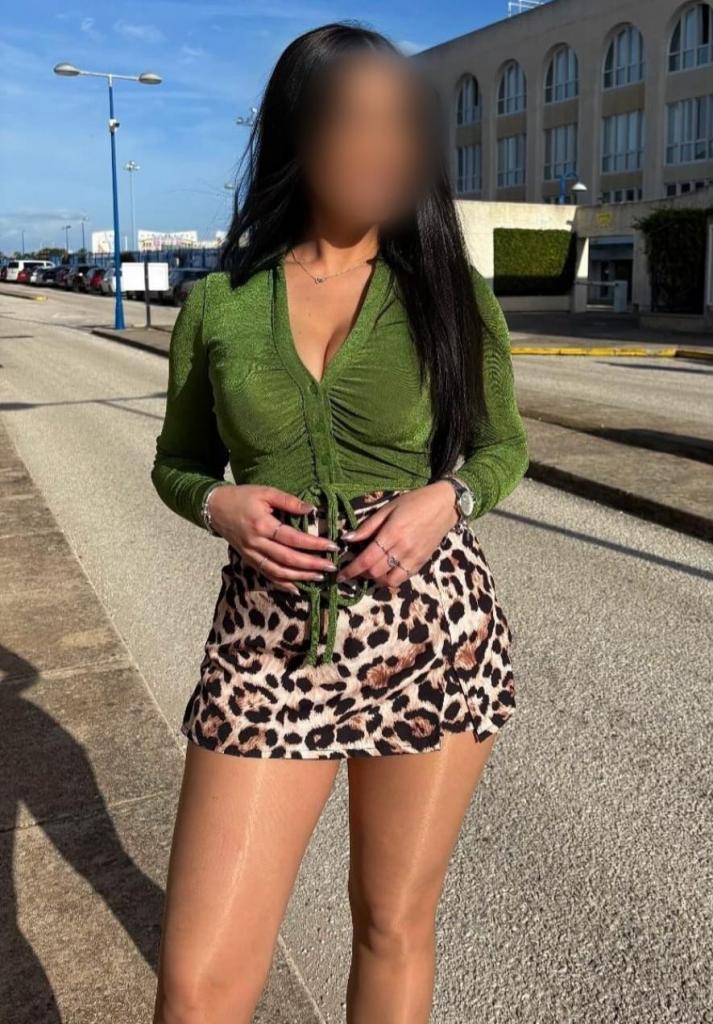 602722495: Chica busca chico en Granada