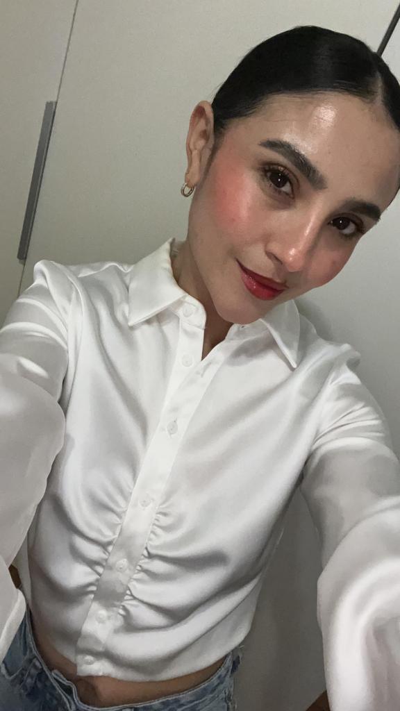 662452473: Chica busca chico en Ibiza