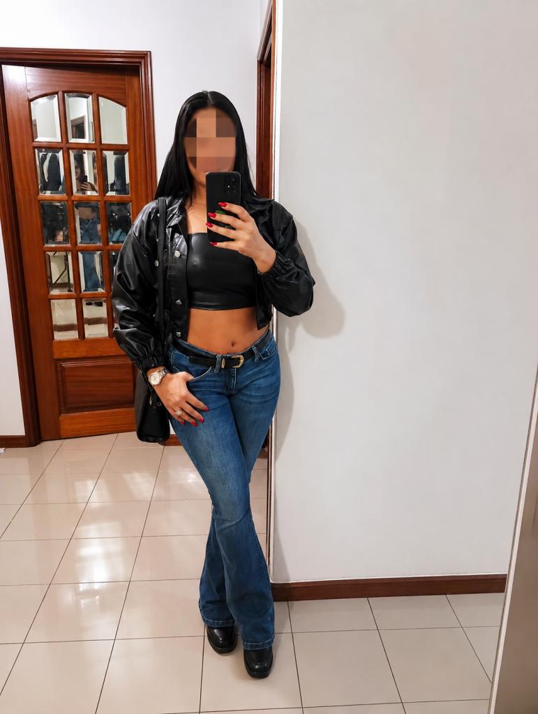 632284940: Chica busca chico en Lérida