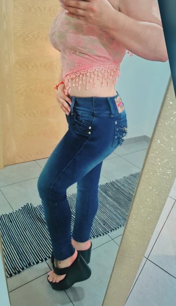 Chica busca chico en Orense: 