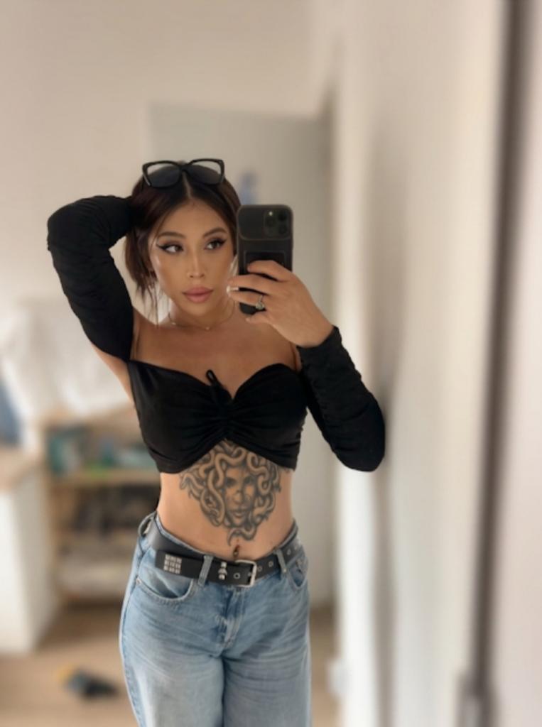 Chica busca chico en Barcelona: 