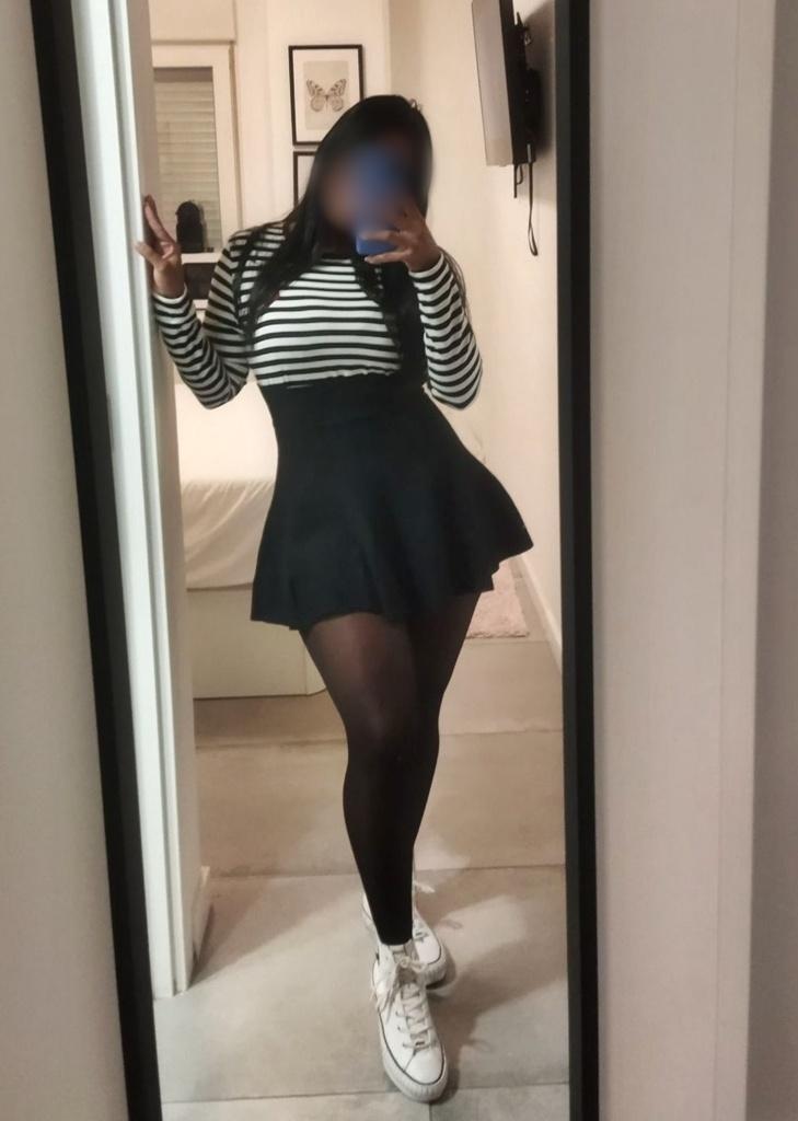 Chica busca chico en Ibiza: 