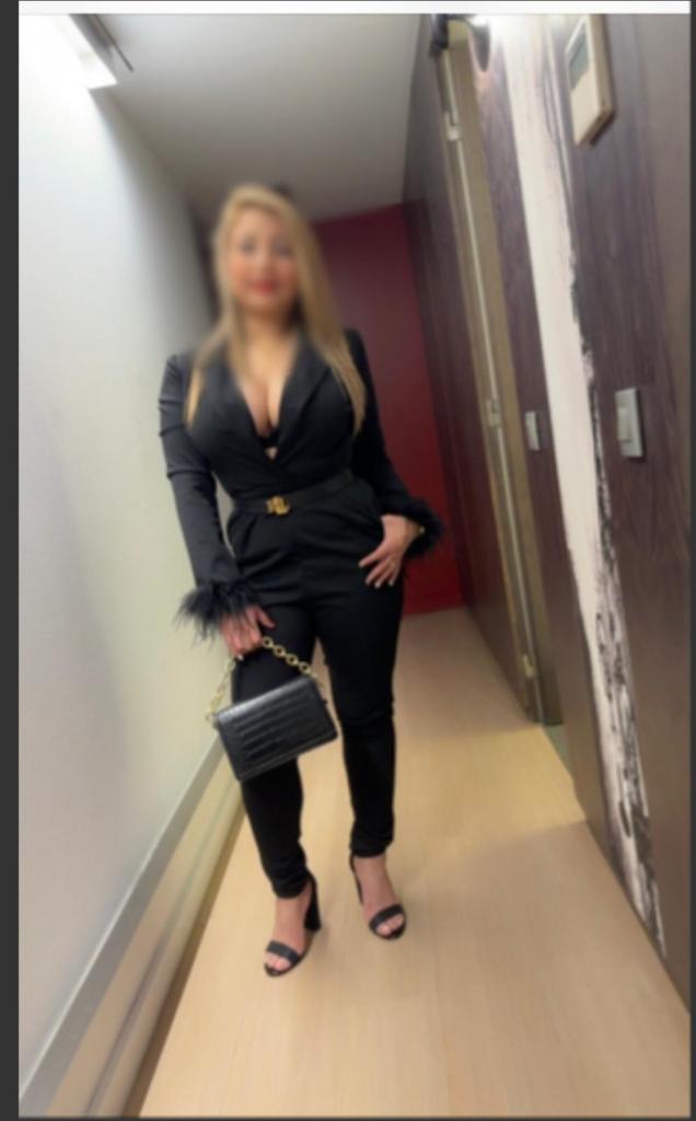 Chica busca chico en Gerona: 