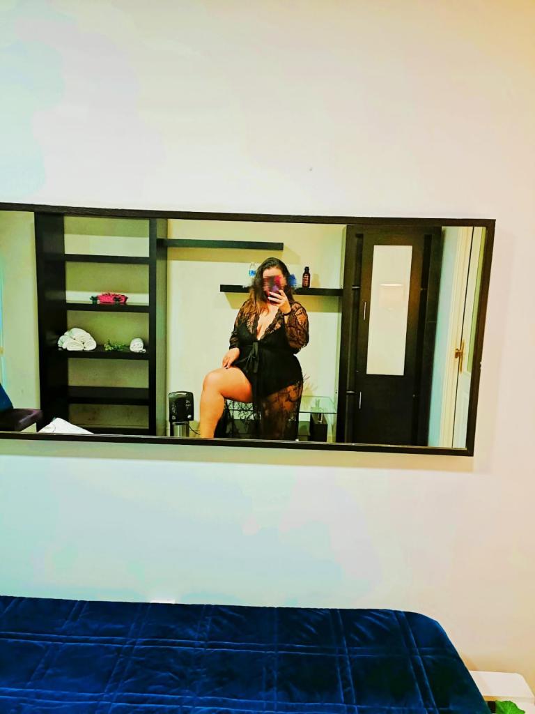 Chica busca chico en Pontevedra: 