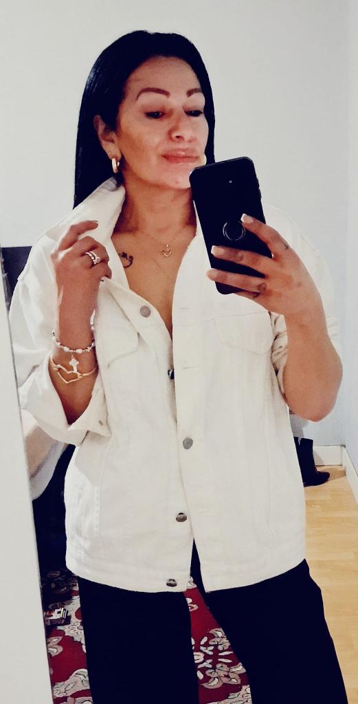 Chica busca chico en Burgos: 