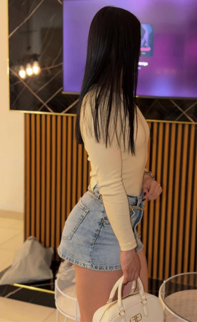Chica busca chico en Jaén: 
