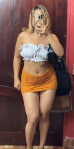 624414550: Chica busca chico en Barcelona
