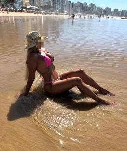 610883603: Chica busca chico en Mallorca