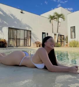 631583344: Chica busca chico en Córdoba