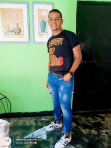 624774360: Chico busca chica en Madrid