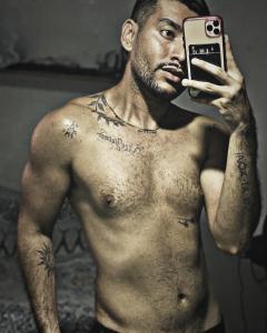 677403473: Chico busca chica en Sevilla