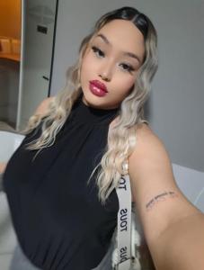 626744107: Chica busca chico en Menorca