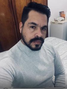 614868741: Chico busca chica en Las Palmas