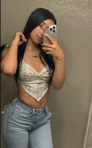 664524203: Chica busca chico en Murcia