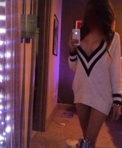 610781540: Chica busca chico en Sevilla