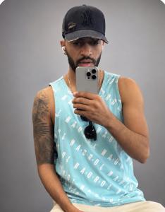 614801654: Chico busca chica en Madrid