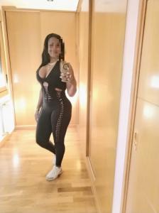 611020583: Chica busca chico en Asturias