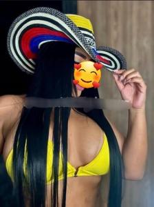 632038307: Chica busca chico en Zaragoza