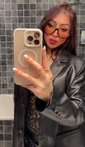 631045962: Chica busca chico en Barcelona