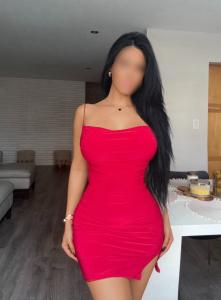 665736024: Chica busca chico en Barcelona