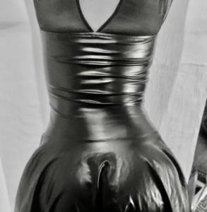 745039073: Chica busca chico en Menorca