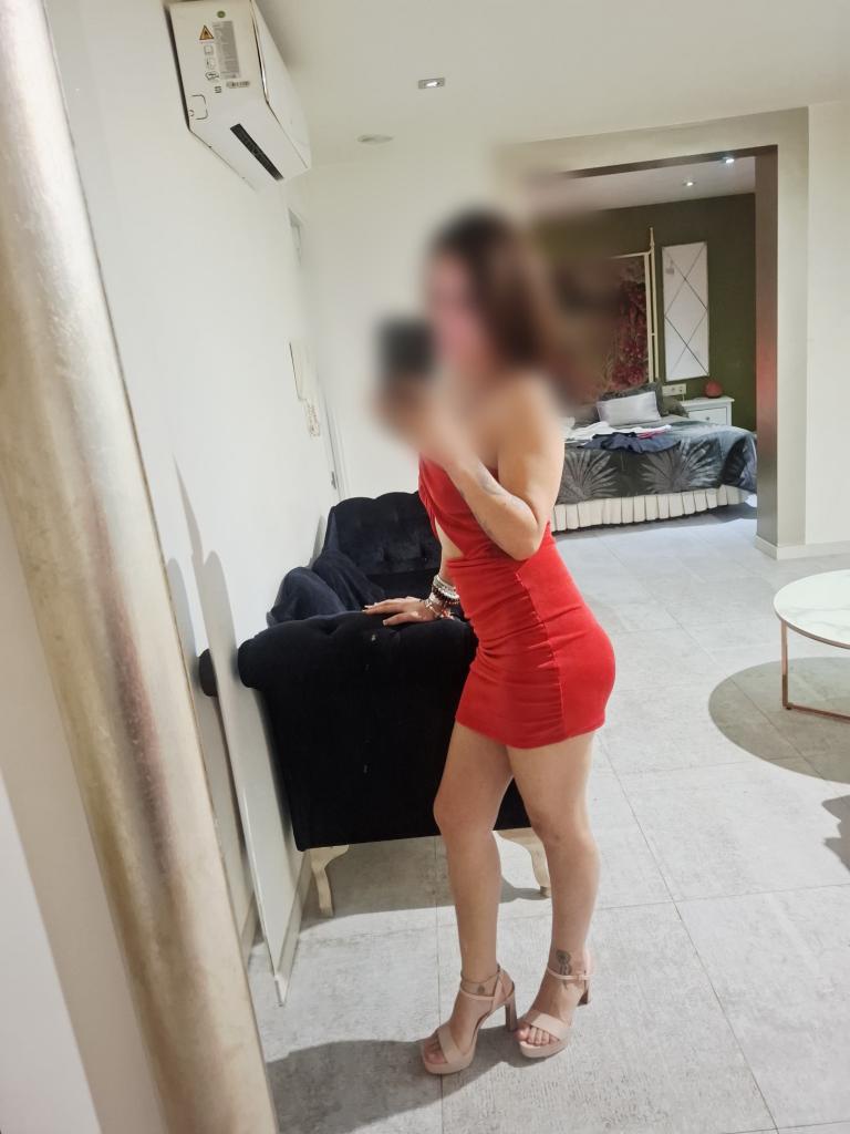 Chica busca chico en Granada: 