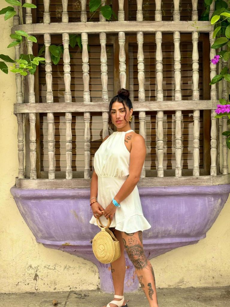 Chica busca chico en Menorca: 