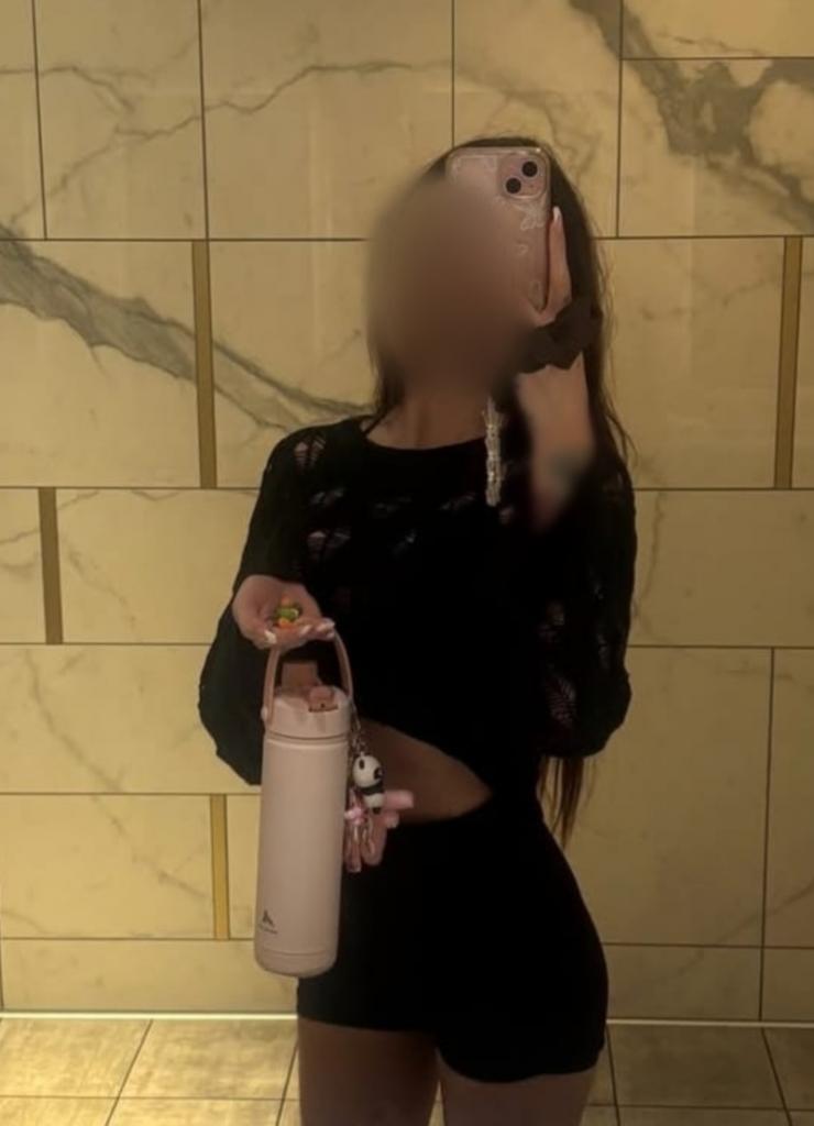 Chica busca chico en Sevilla: 