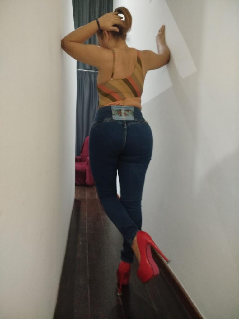 Chica busca chico en La Rioja: 
