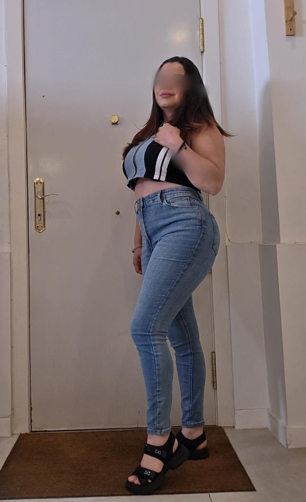 Chica busca chico en Barcelona: 