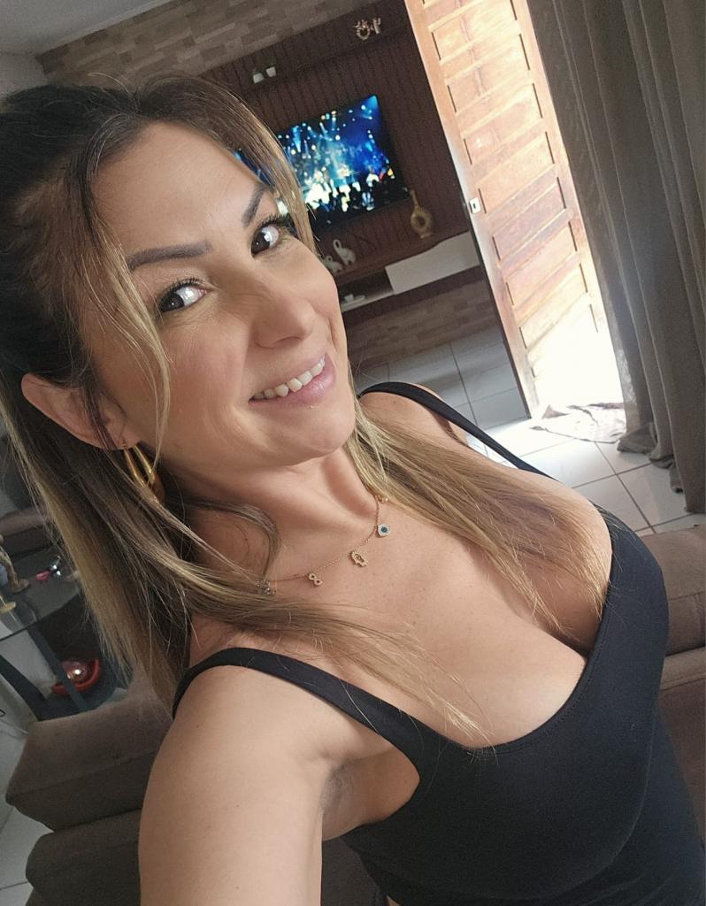 Chica busca chico en León: 