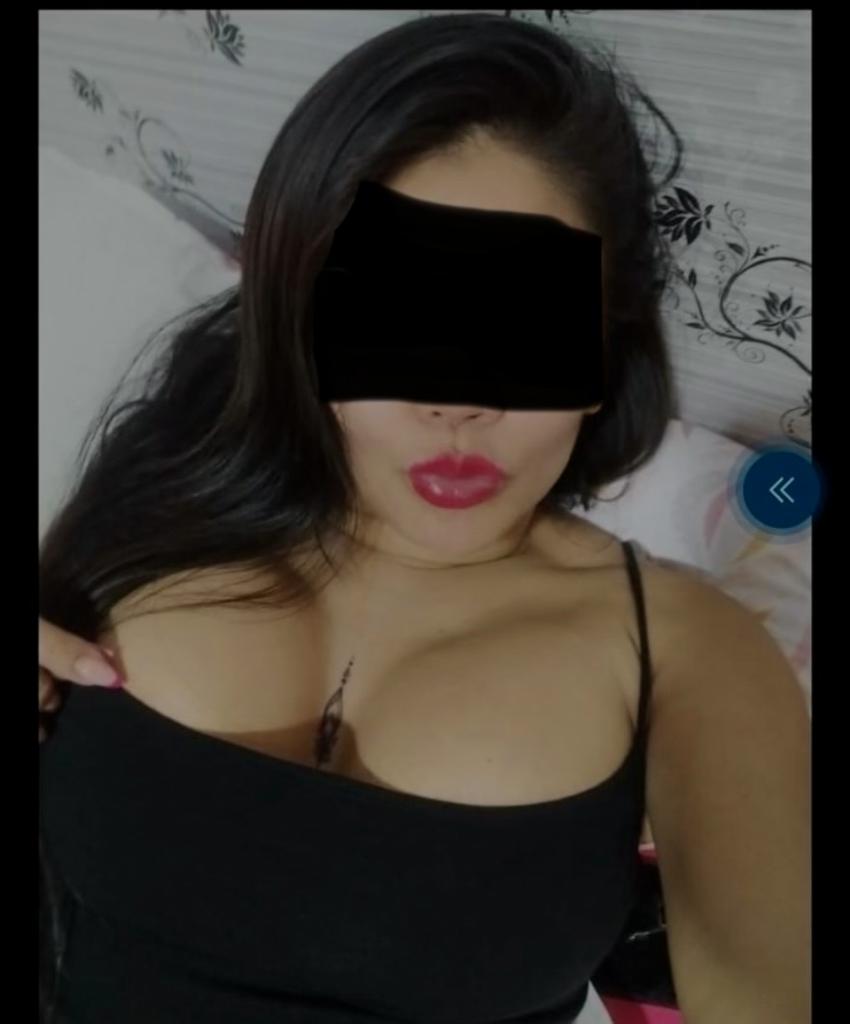 Chica busca chico en Huelva: 
