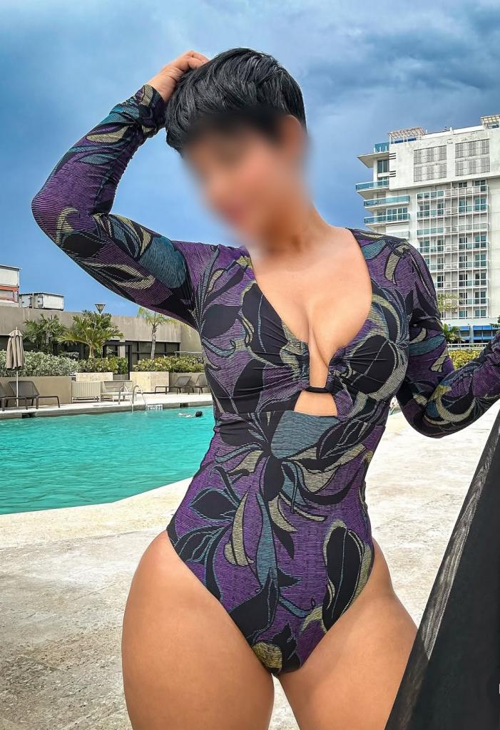 614651907: Chica busca chico en Murcia