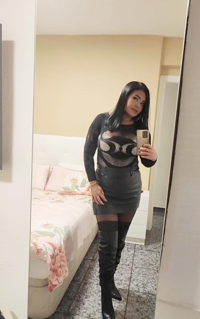 624794346: Chica busca chico en Asturias