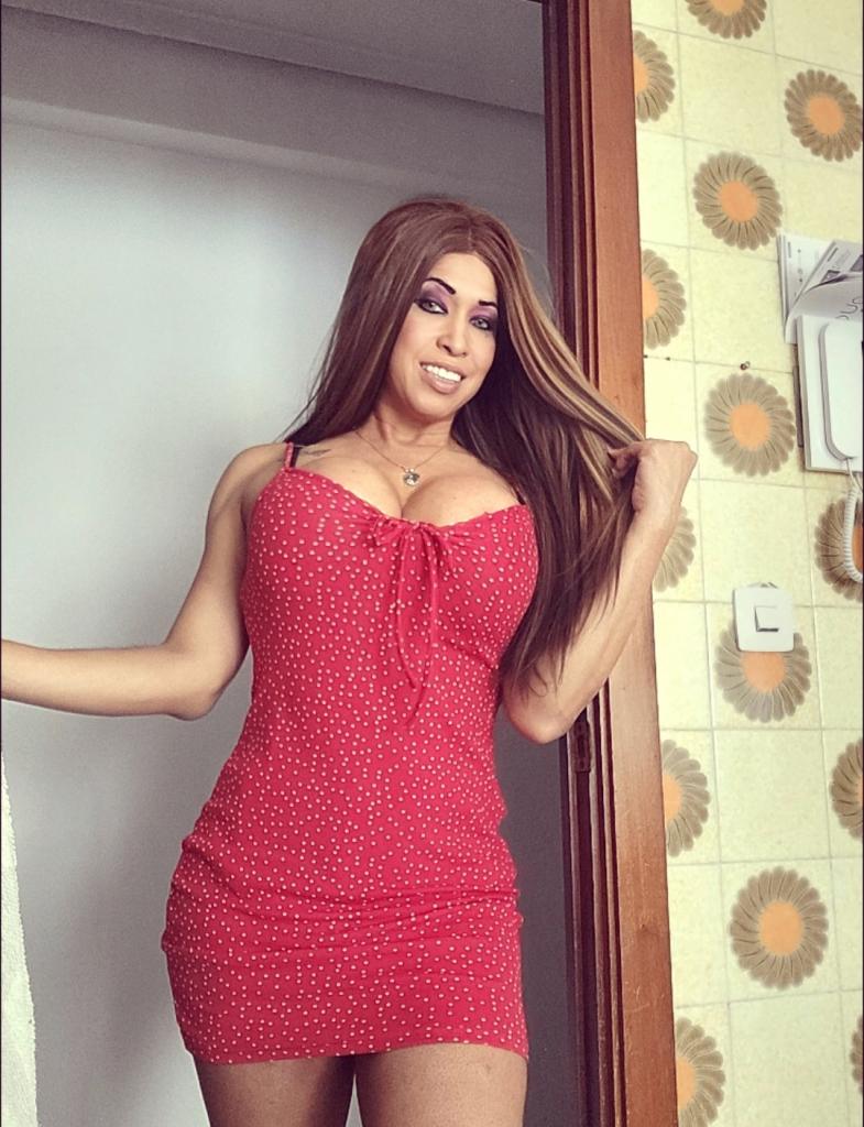 681624707: Transexual en Valencia