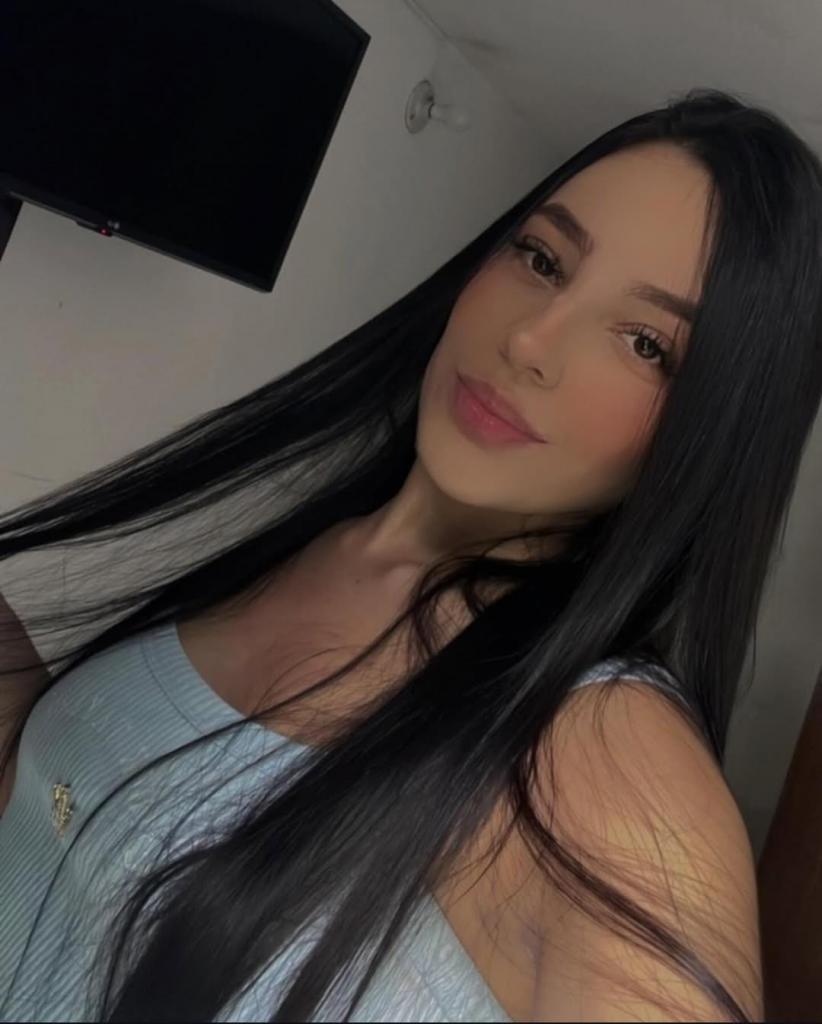 Chica busca chico en Almería: 