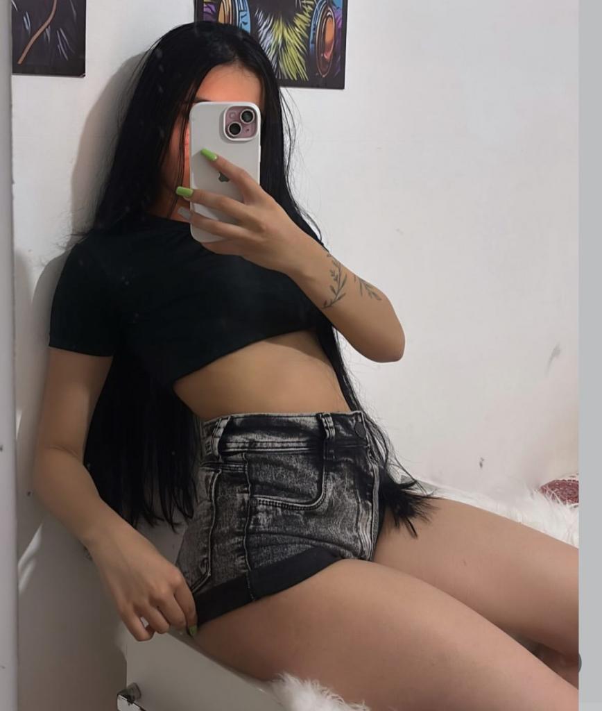 Chica busca chico en Cádiz: 