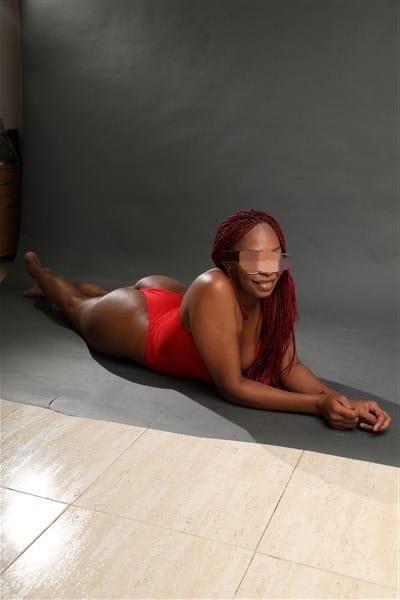 Chica busca chico en Madrid: 