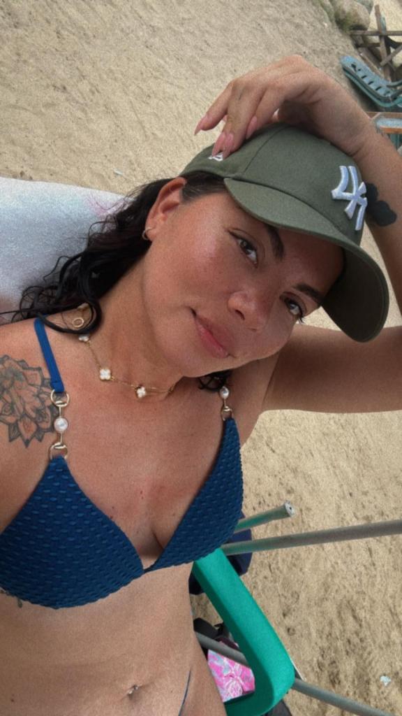 745003716: Chica busca chico en Granada