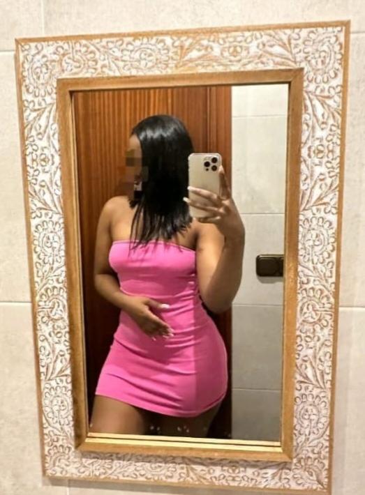 Chica busca chico en Cádiz: 
