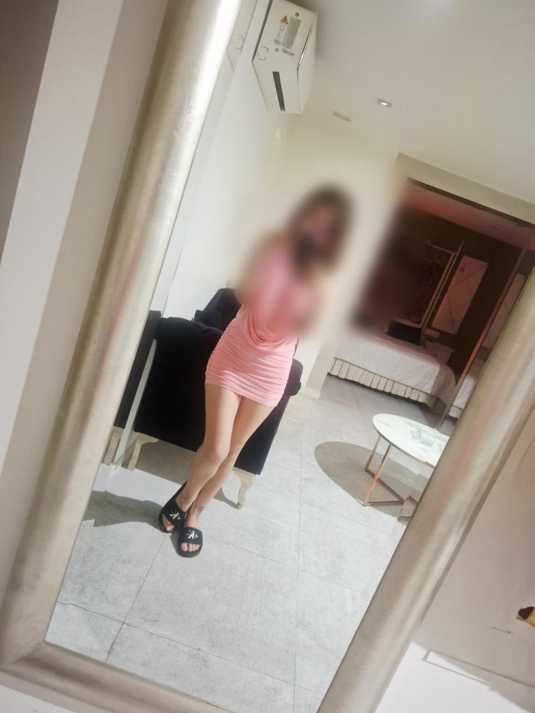 Chica busca chico en Granada: 