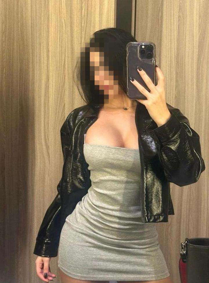 Chica busca chico en Sevilla: 