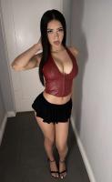 647734912: Chica busca chico en Barcelona